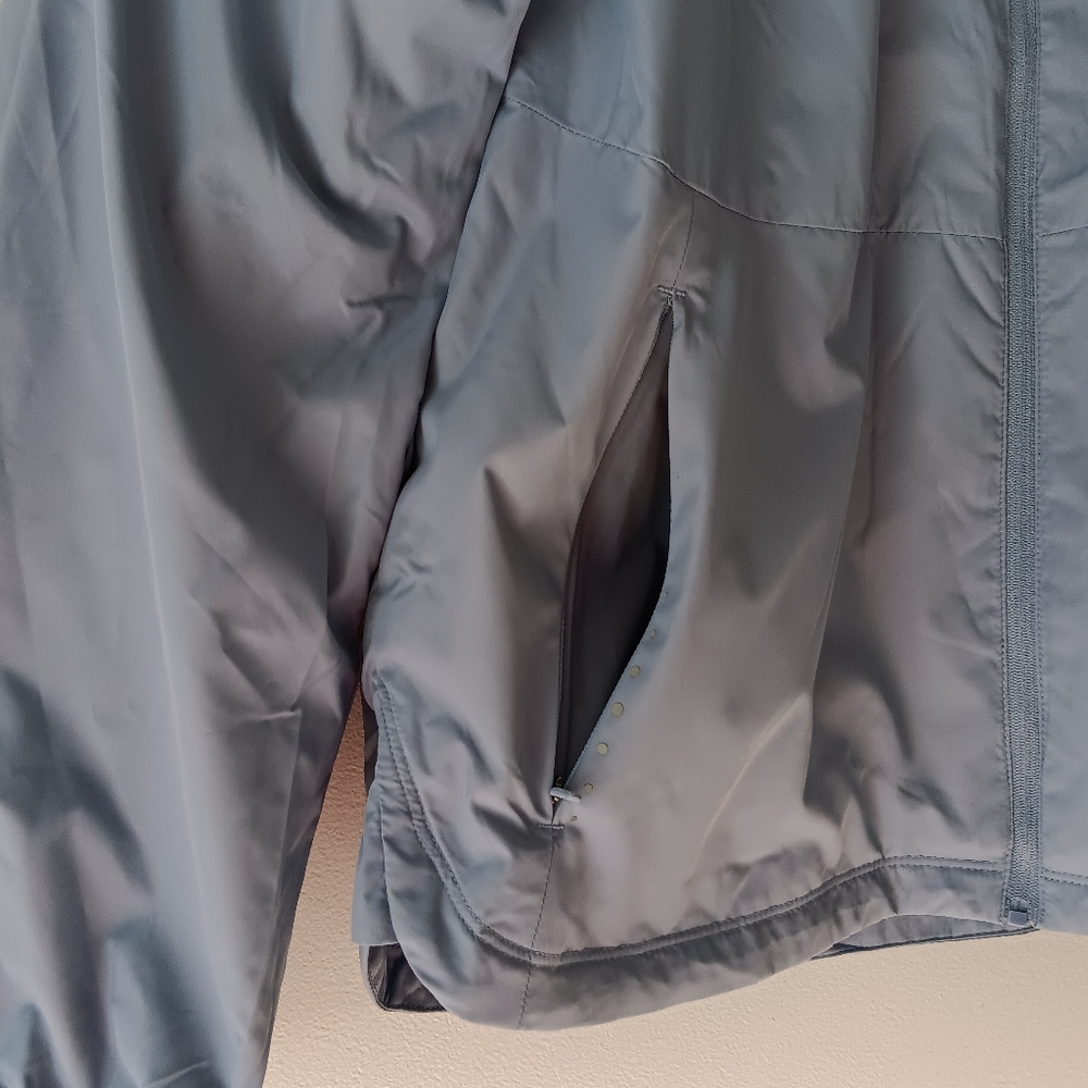 Aasics Jacket Fleece Lined Heat Retaining Warmth Reflective Hood Blue Medium - Picture 5 of 15